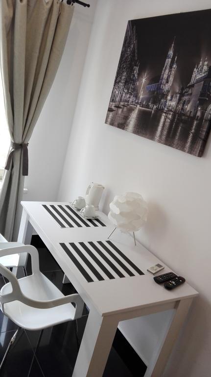 Cosy Apartments 克拉科夫 外观 照片